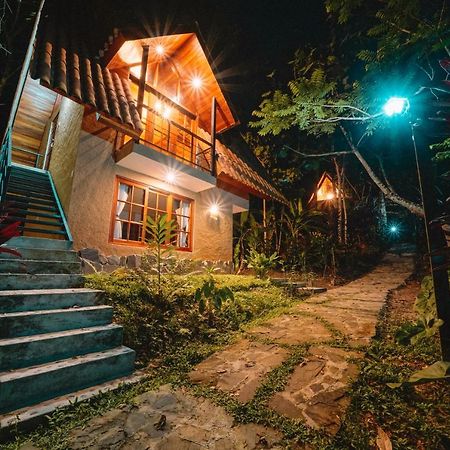 Kantu Garden Lodge 莫约班巴 外观 照片