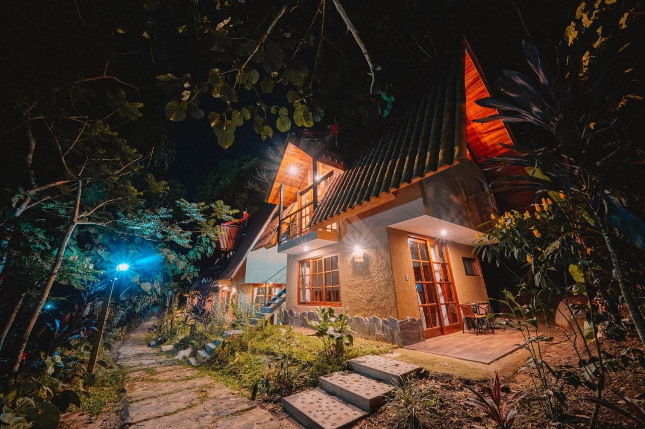 Kantu Garden Lodge 莫约班巴 外观 照片