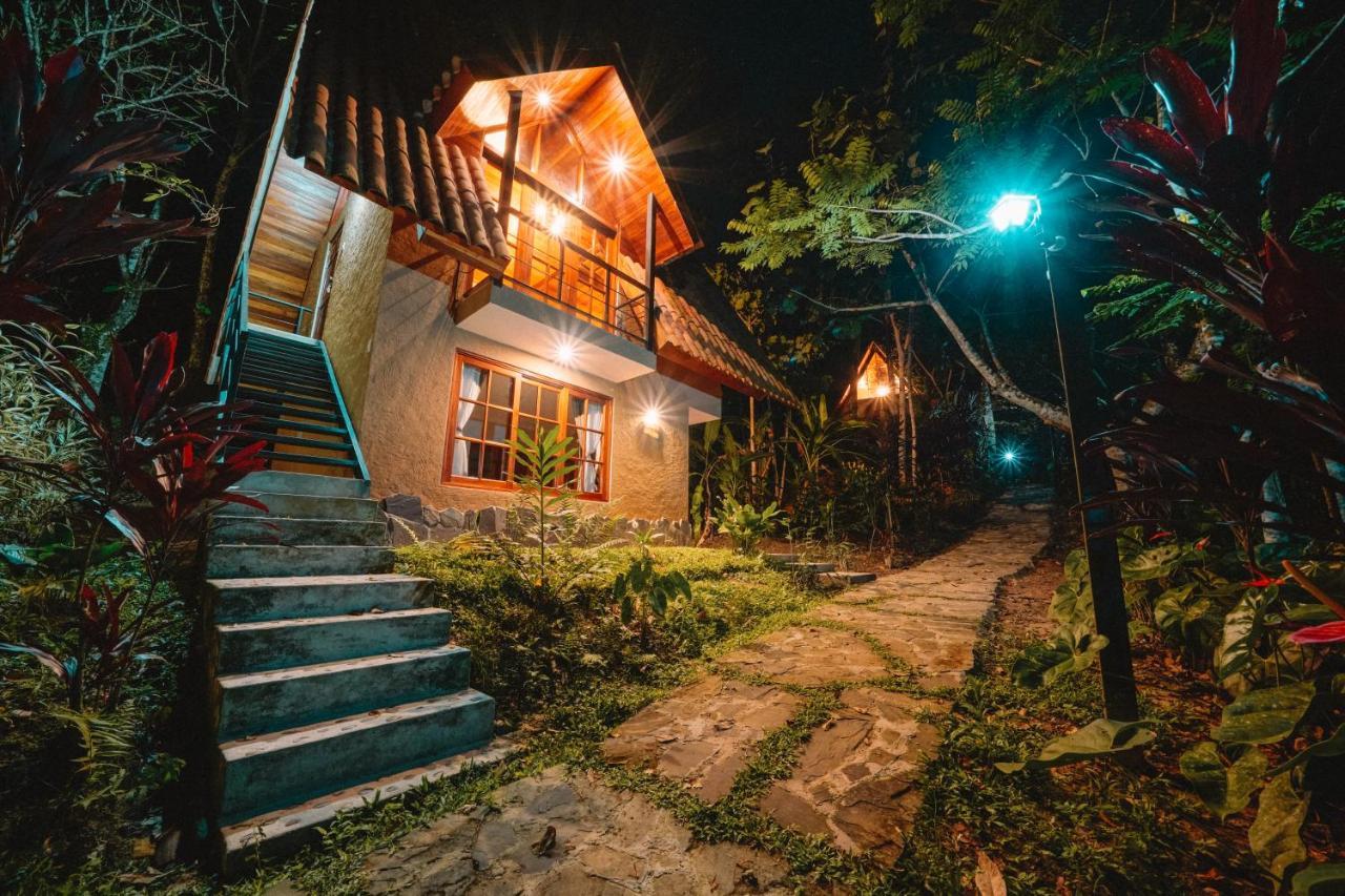 Kantu Garden Lodge 莫约班巴 外观 照片